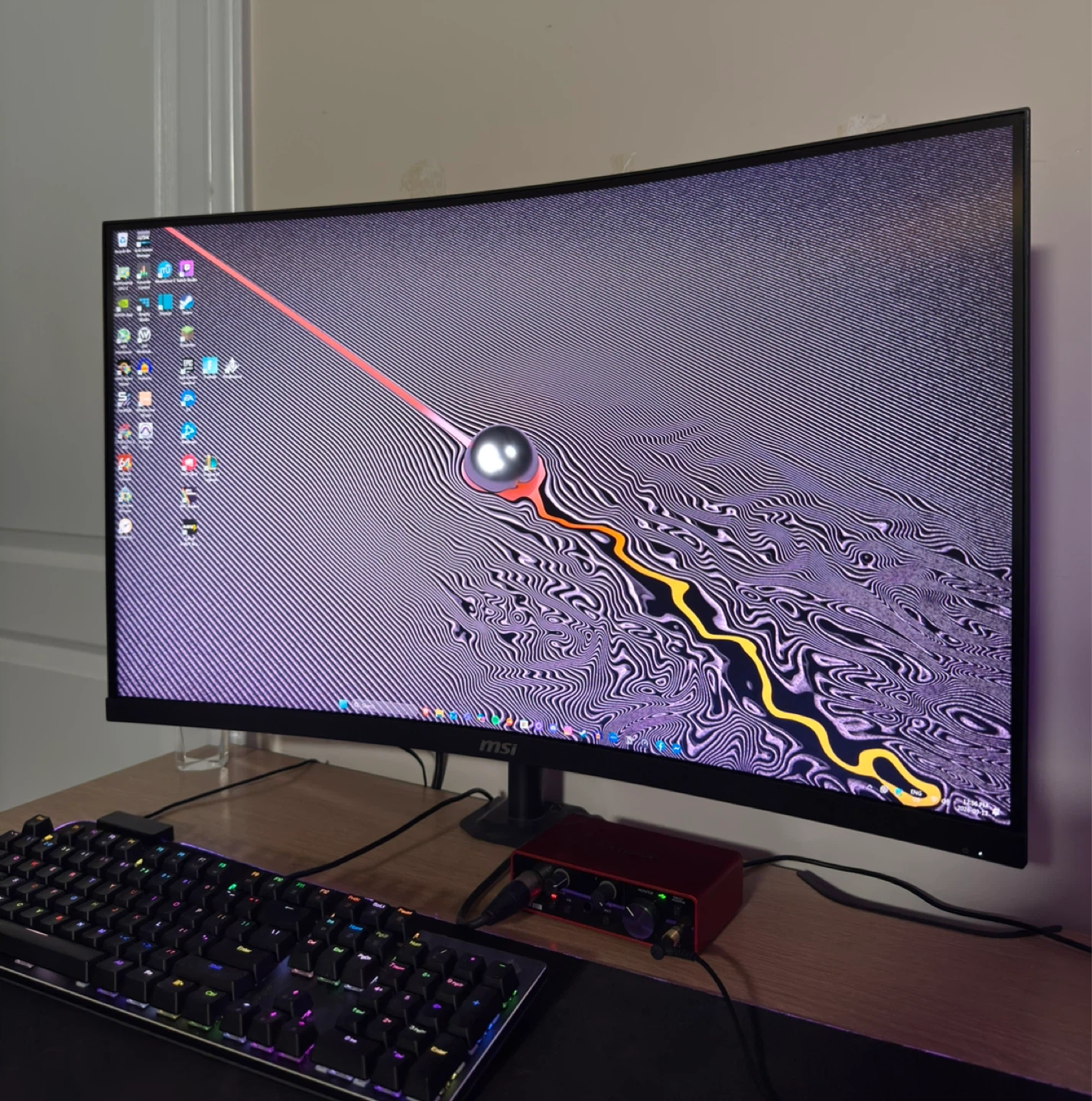 32 Inch Curved Gaming Monitor 4K 144Hz MSI G321CU - photo 2