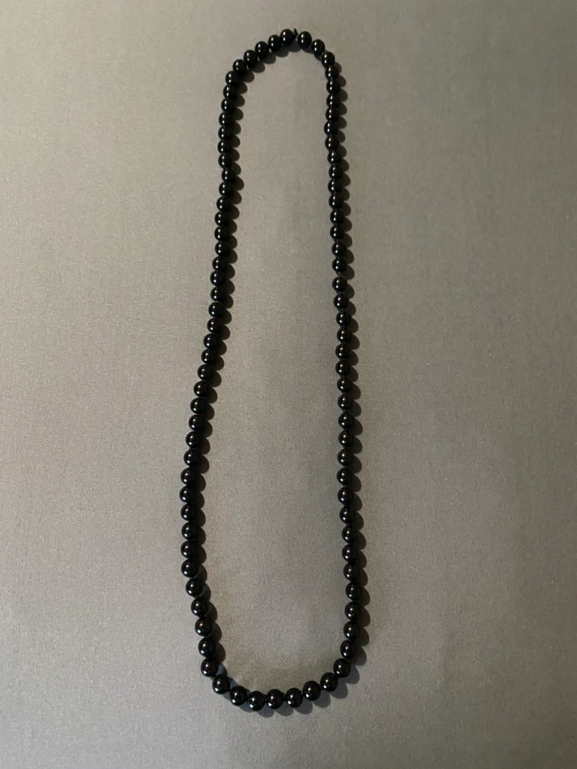 Black Beaded Necklace ***