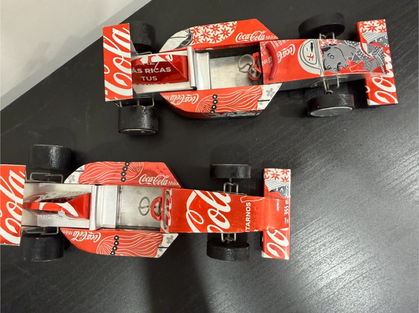 Set of 2 Handmade Coca-Cola Can Race Cars - photo 2