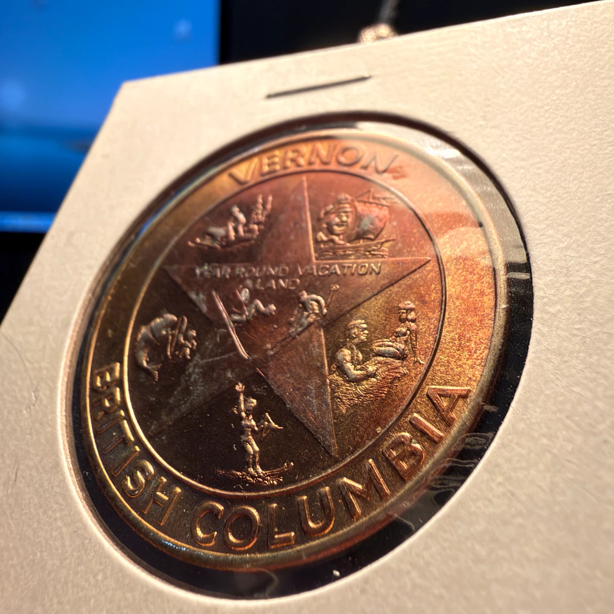1968 Vernon British Columbia Silver Star Dollar Token - photo 3