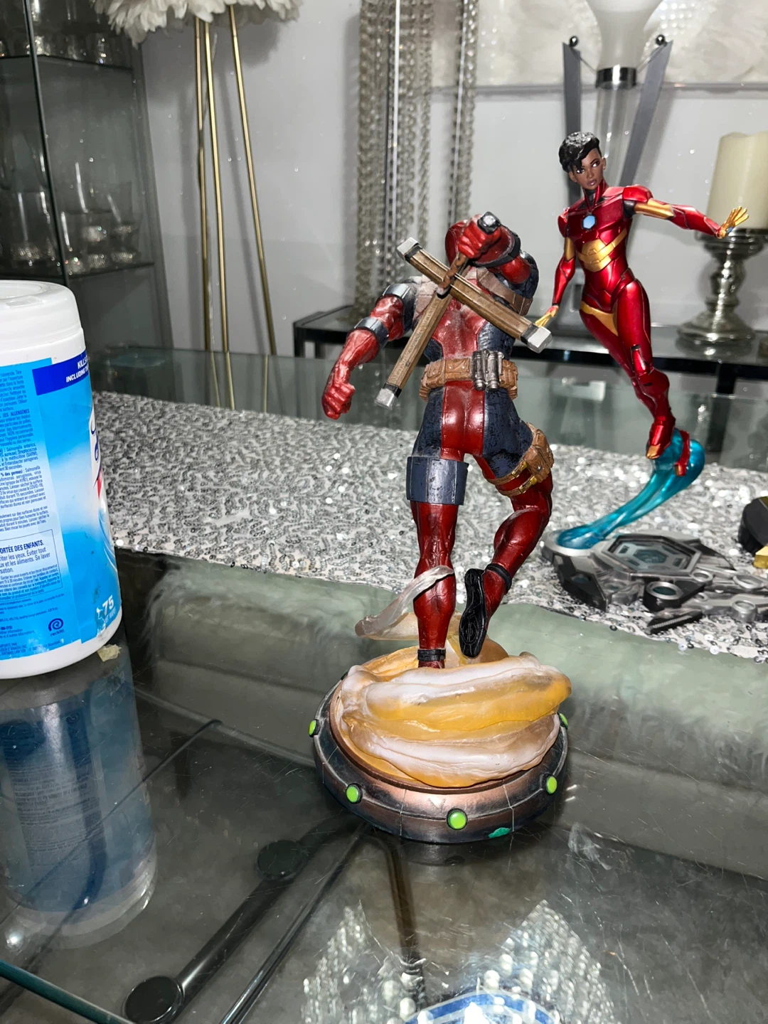 Marvel Deadpool Collectible statue - photo 3