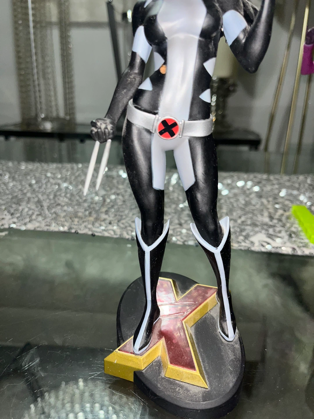 X-23 Marvel X-Men statue - photo 3