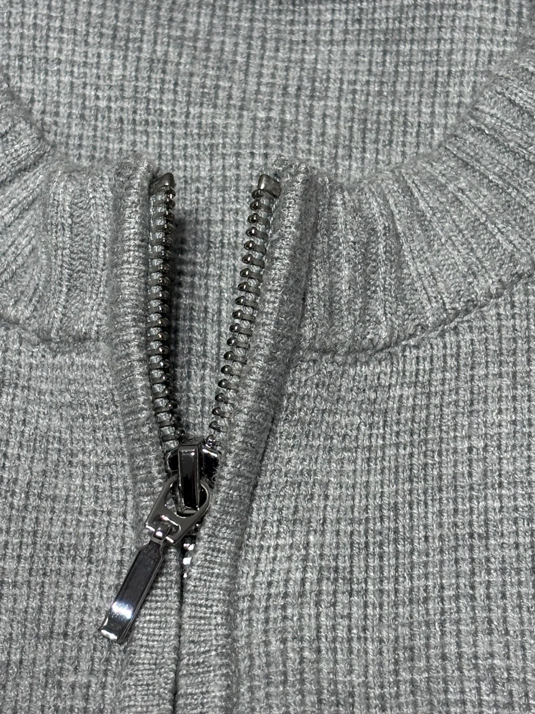 New - Abercrombie & Fitch sweater - photo 3