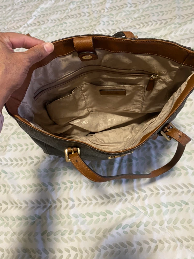 Michael Kors Logo Tote Bag - photo 2
