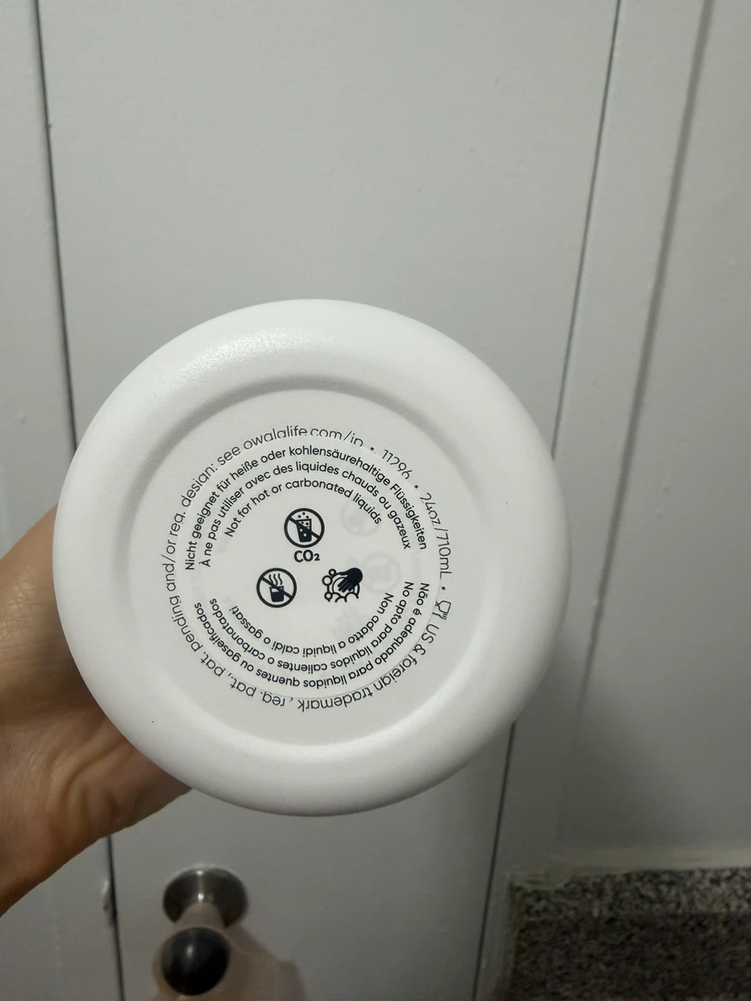 Owala FreeSip Water Bottle 710ml - photo 2