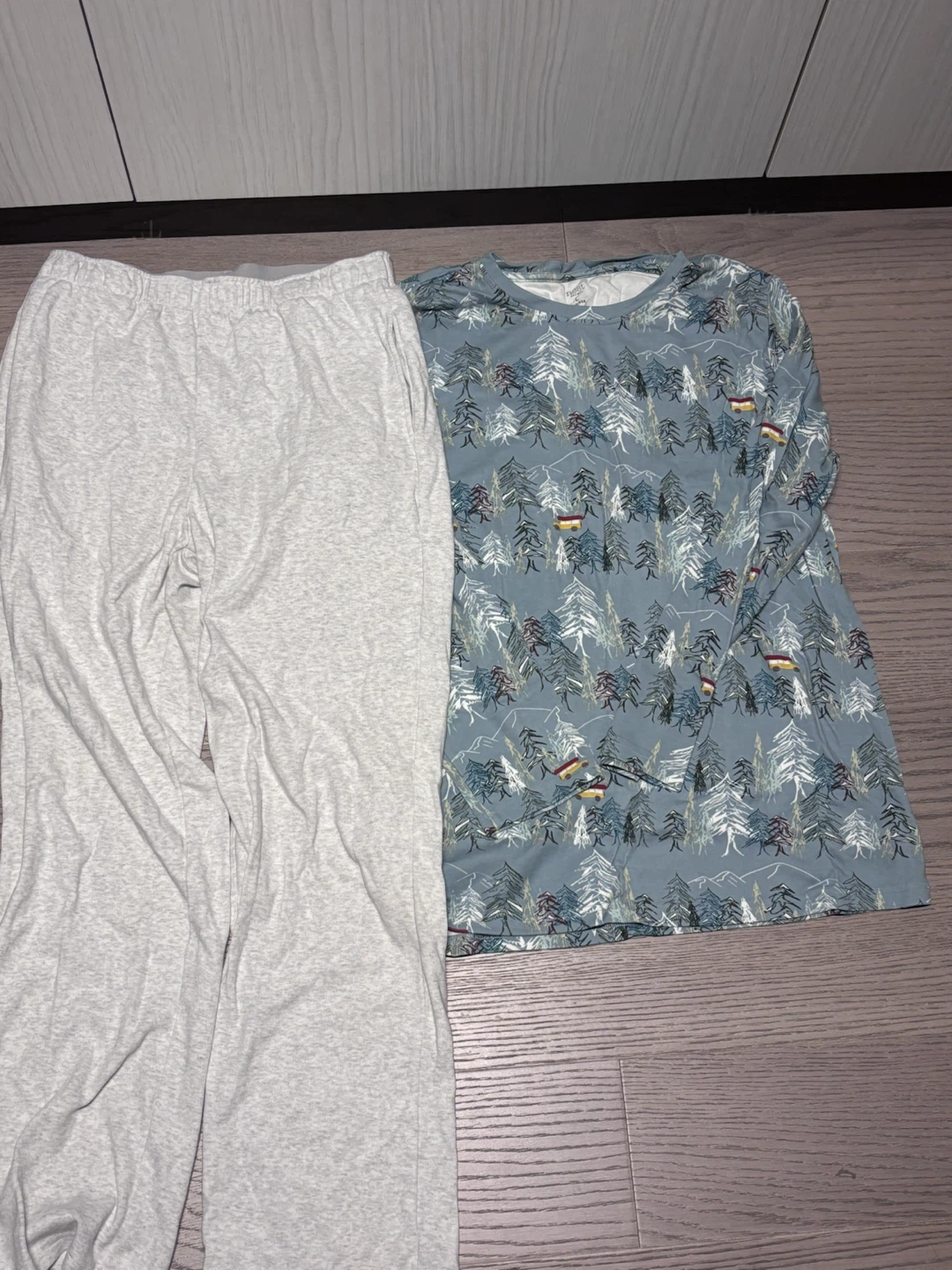 New - NEST - Pajama Set - photo 3