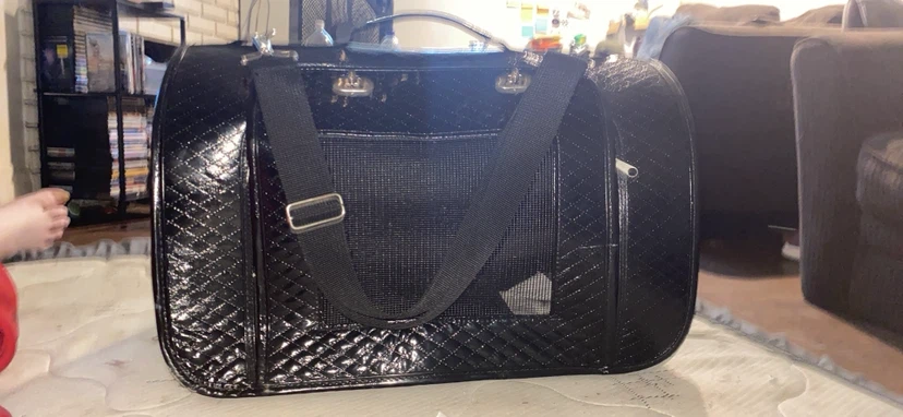 Black Quilted Pet Carrier