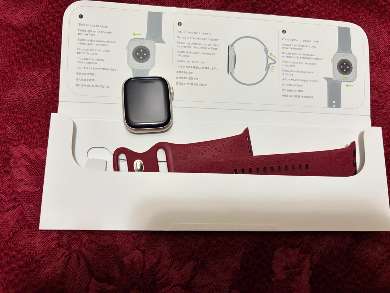 Apple Watch gold series 9 (data + GPS) - photo 2