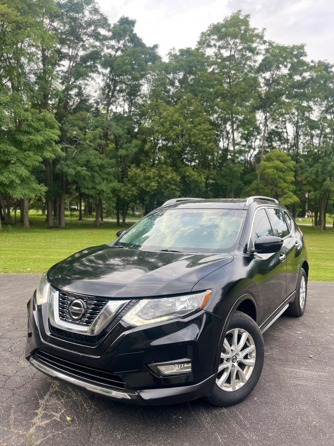 2019 Nissan Rogue SV AWD - photo 2
