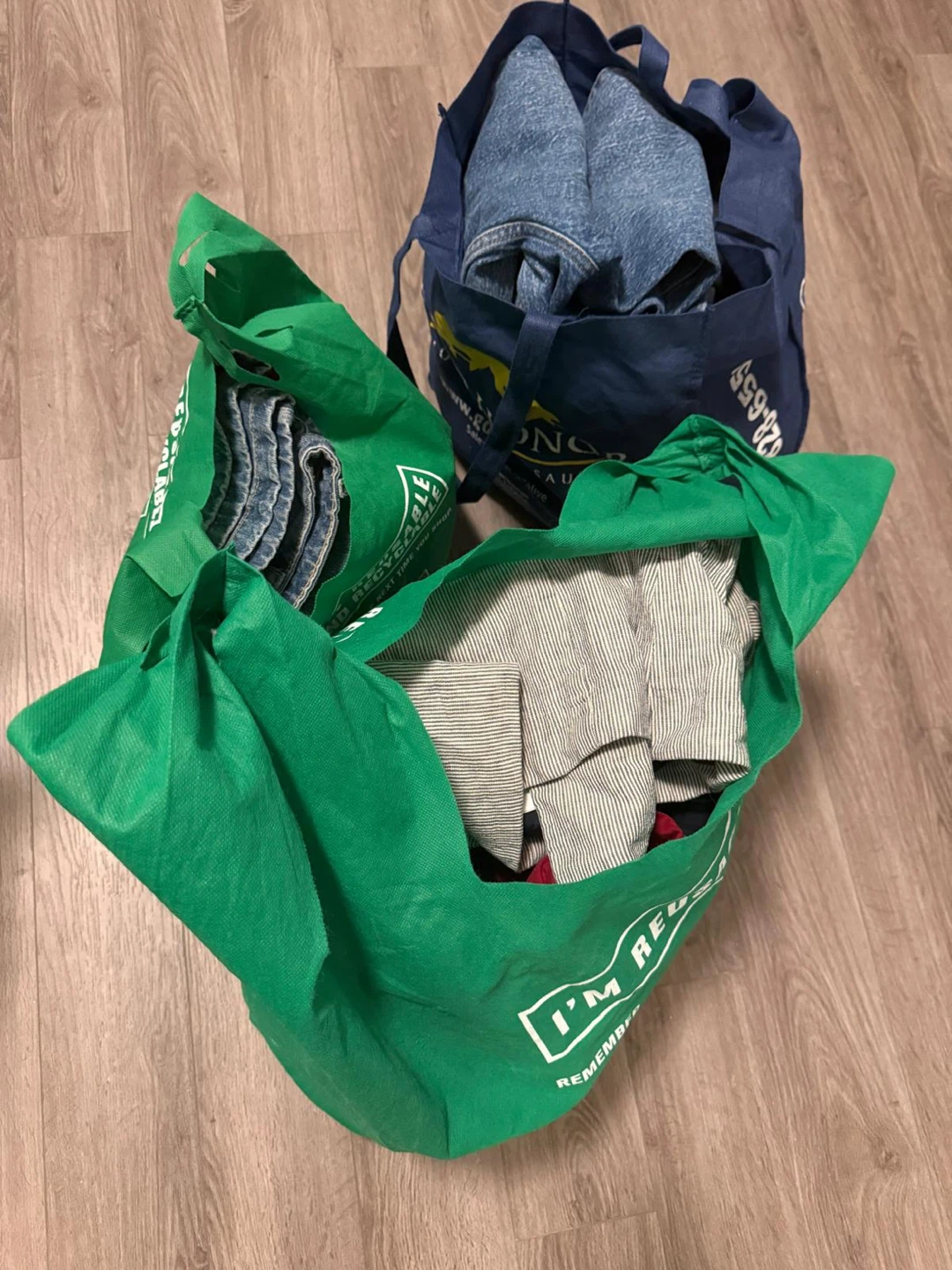 Assorted Clothing Lot in Reusable Bags