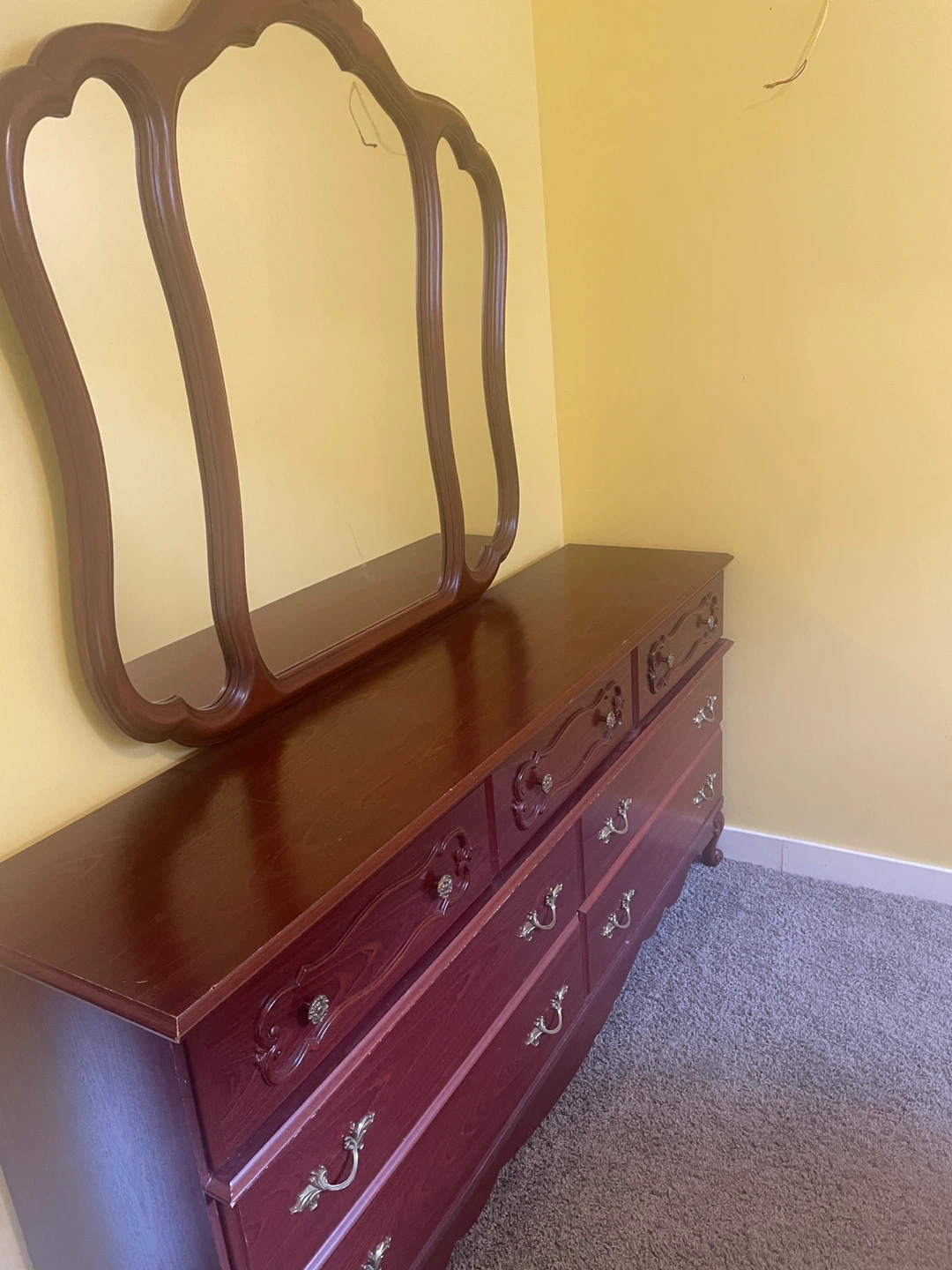Vintage Style Bedroom Dresser with Mirror - photo 2