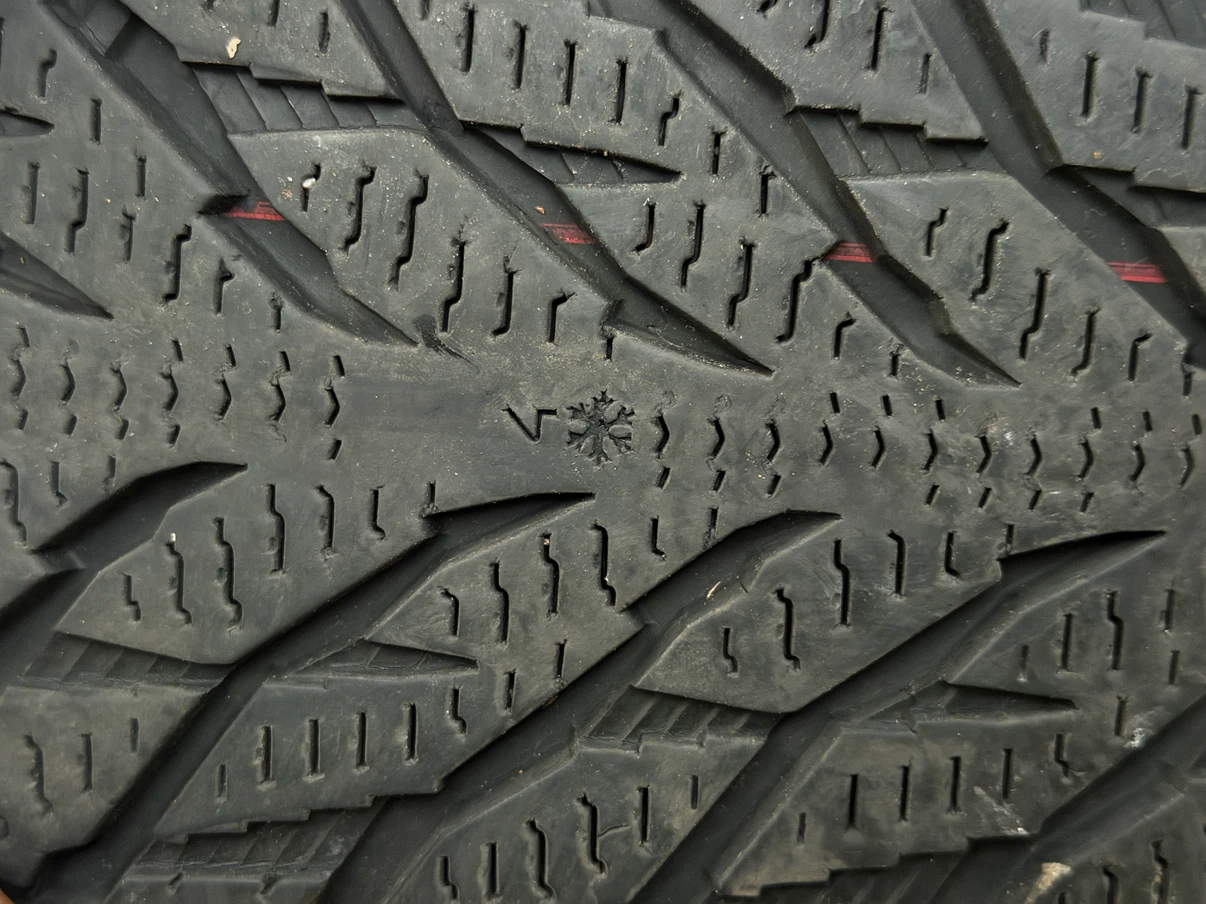 Nokian M+S 255/60R18 - photo 4