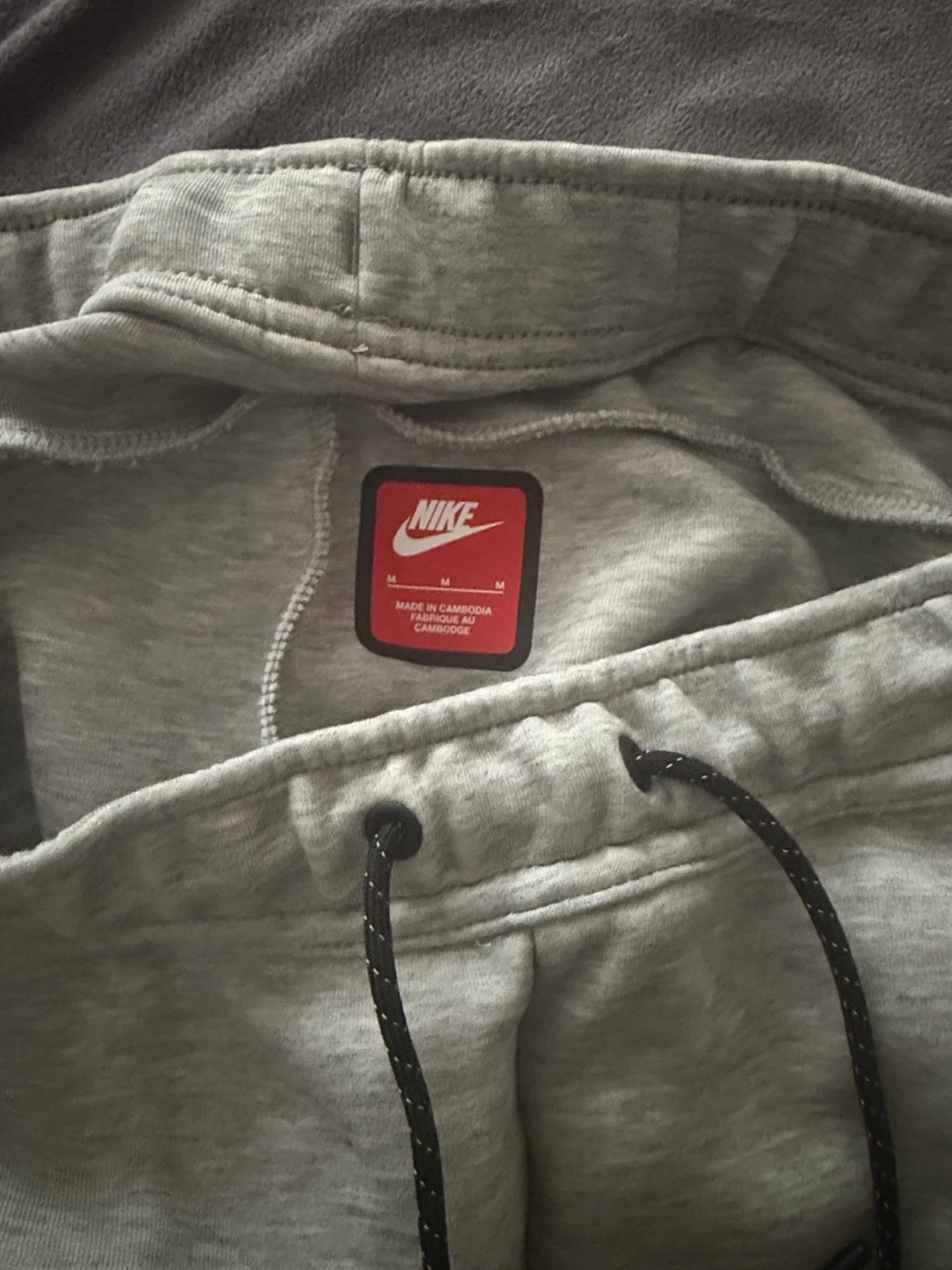 Nike Tech Fleece Joggers - Grey