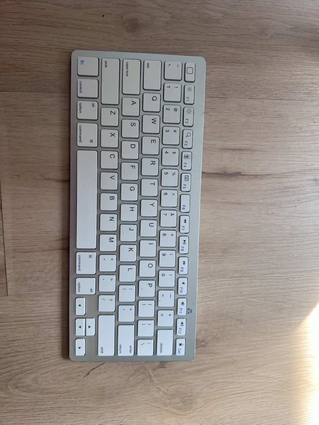 OMOTON Wireless Keyboard