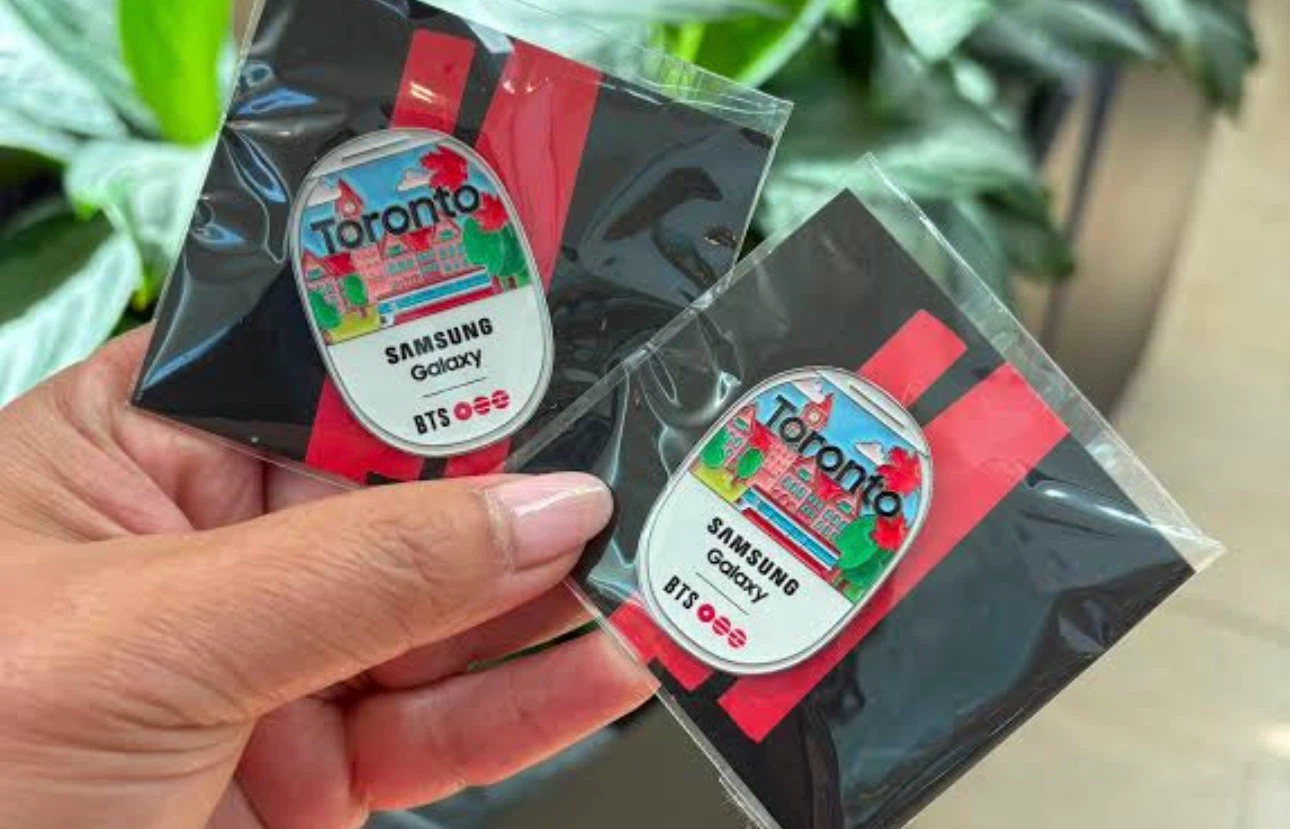 Samsung Galaxy BTS Toronto Pins