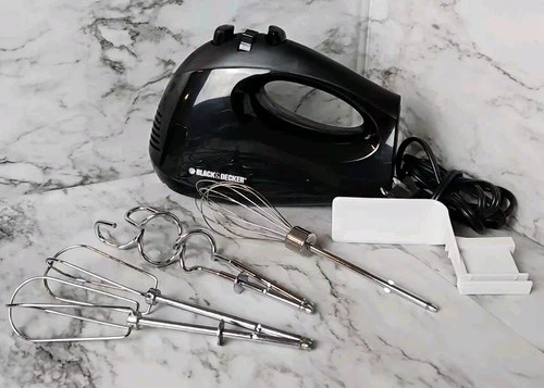 (BRAND NEW) Hand Mixer Set (Storage Case & Attachments - photo 2