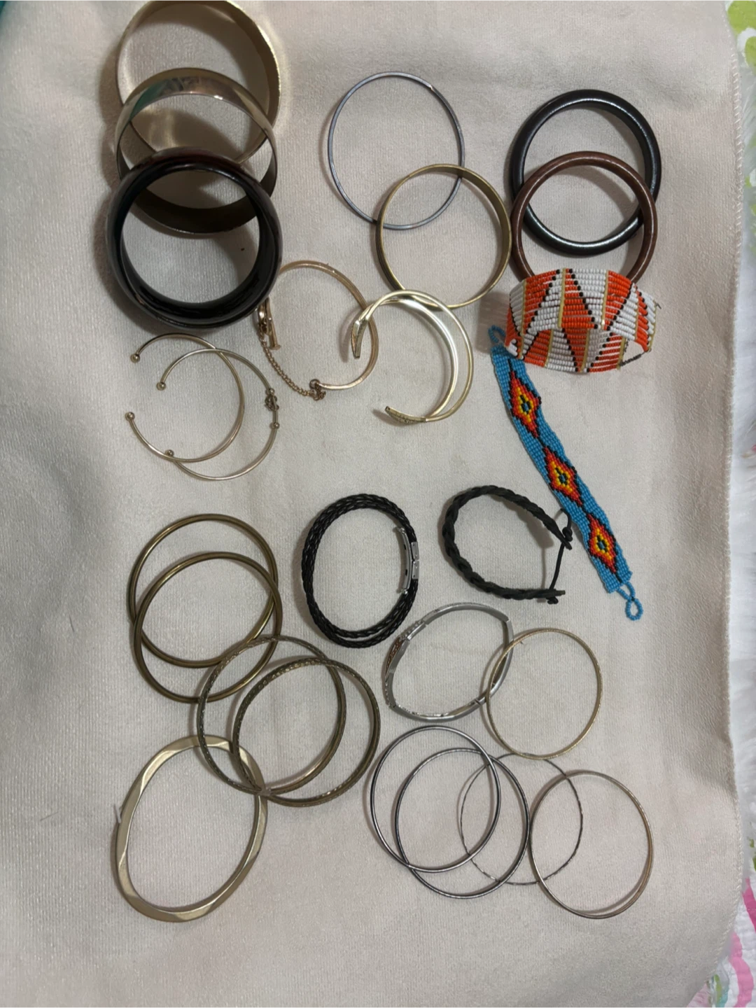 Assorted Fashion Bracelet Collection lot - photo 4