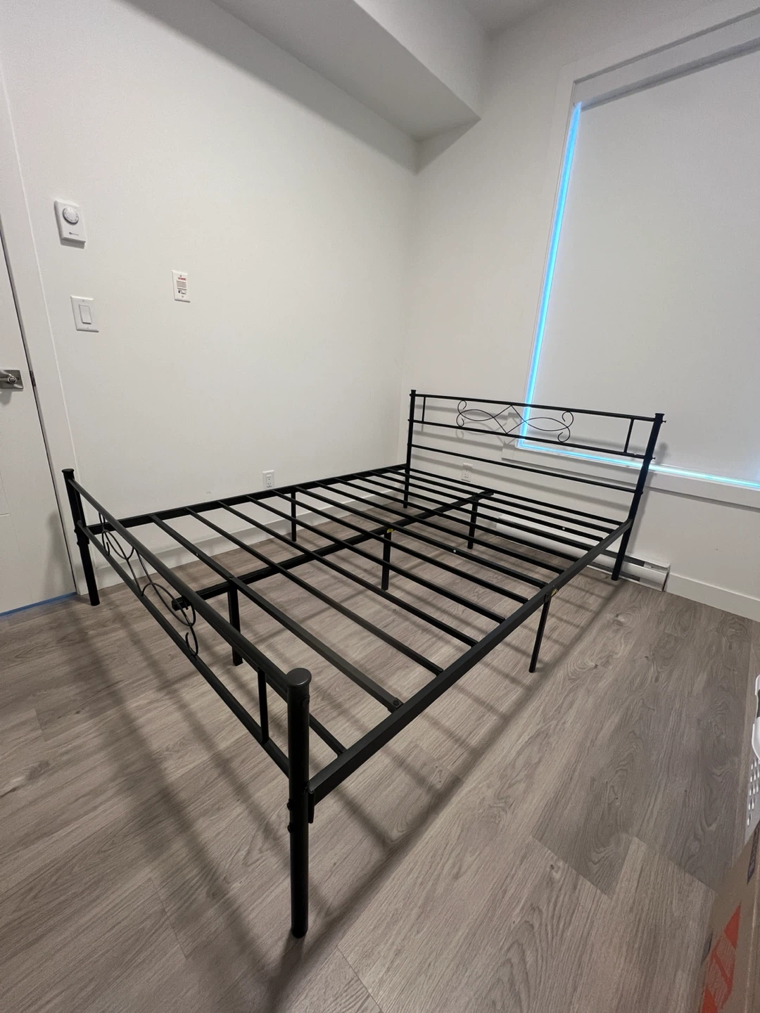 Queen Bed Frame + 10” Gel Memory Foam Mattress - photo 4