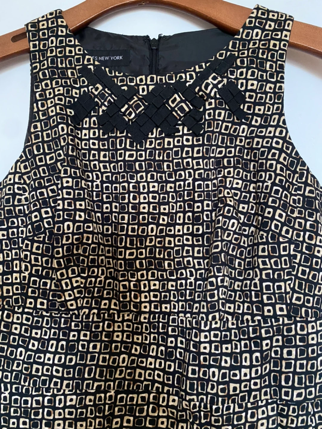 Jones New York Geometric Print Sleeveless Dress Size 4 - photo 2