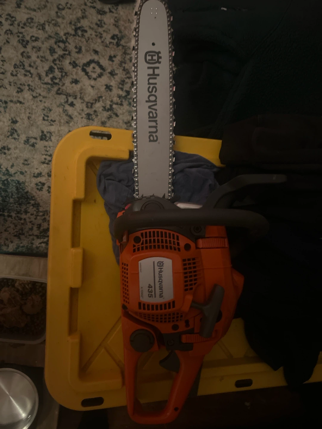 Husqvarna 435 Chainsaw