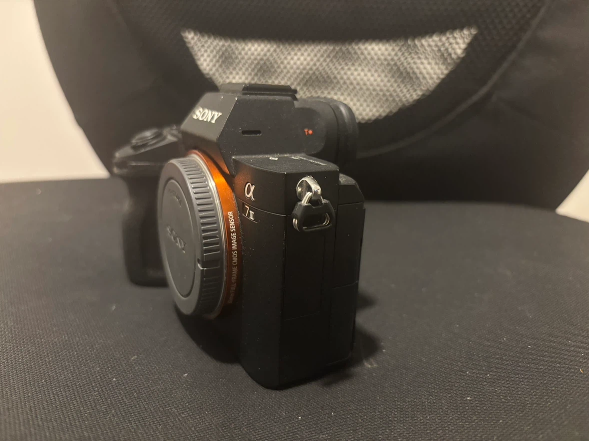Sony A7 III Full-Frame Mirrorless Camera – Original Box - photo 3