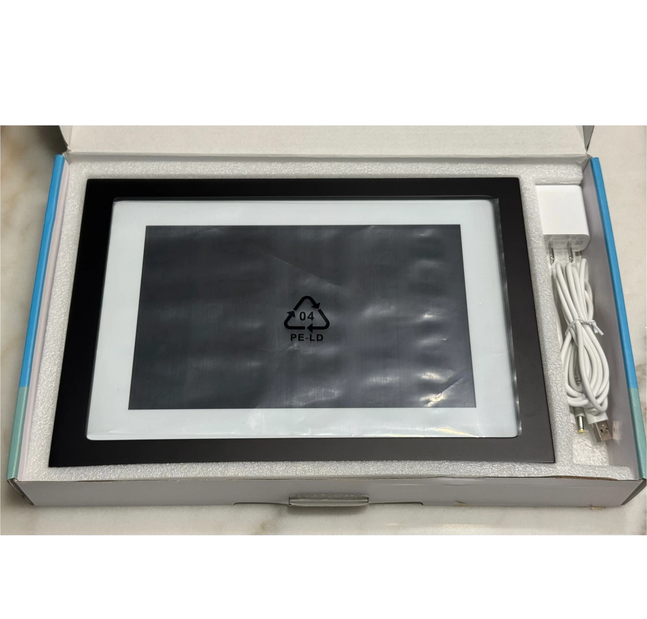 Brand new 10” Skylight Digital Photo Frame SKY-002 Model - photo 2