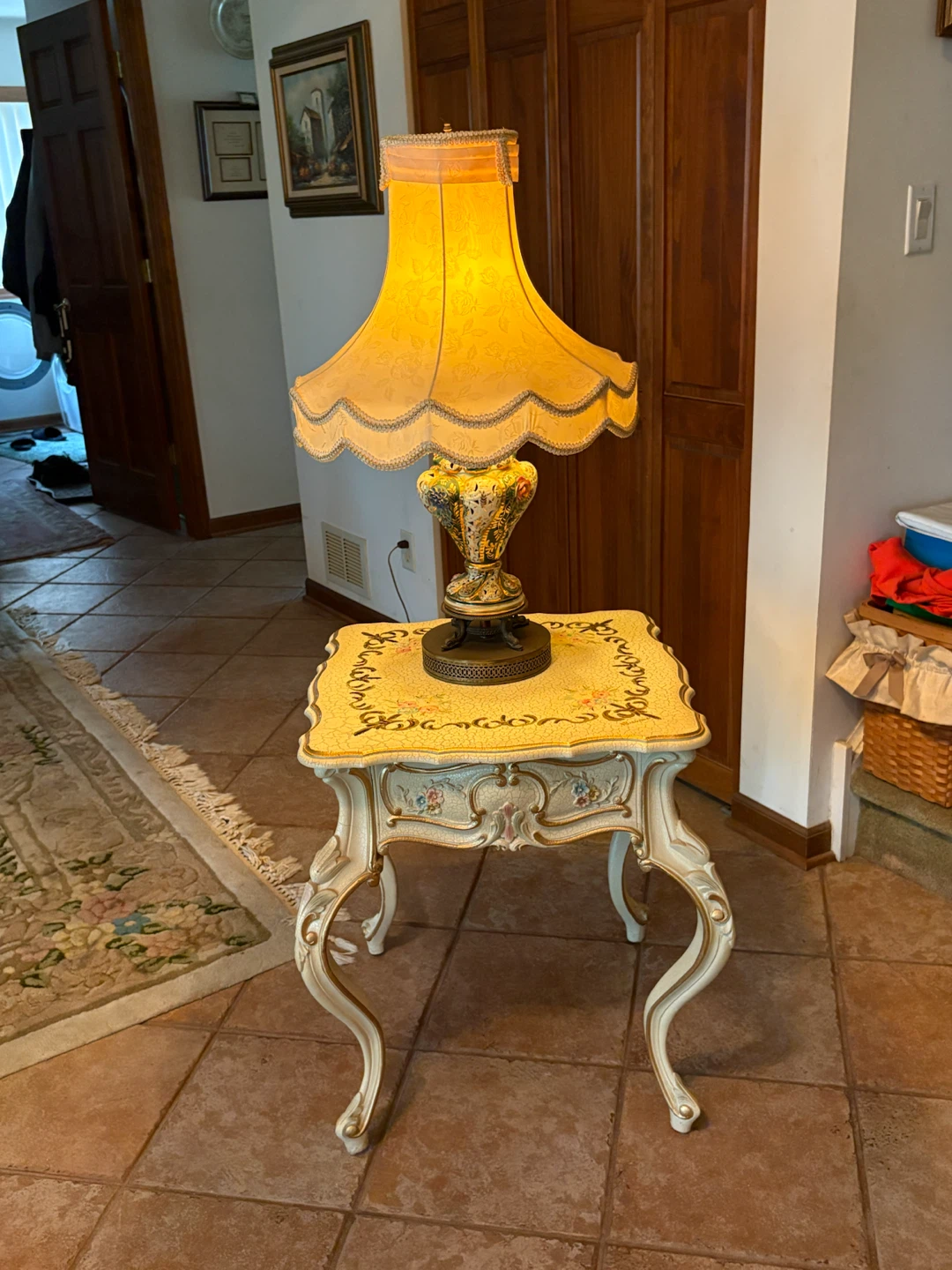 Vintage Style Italian Provincial Living Room Set - photo 5