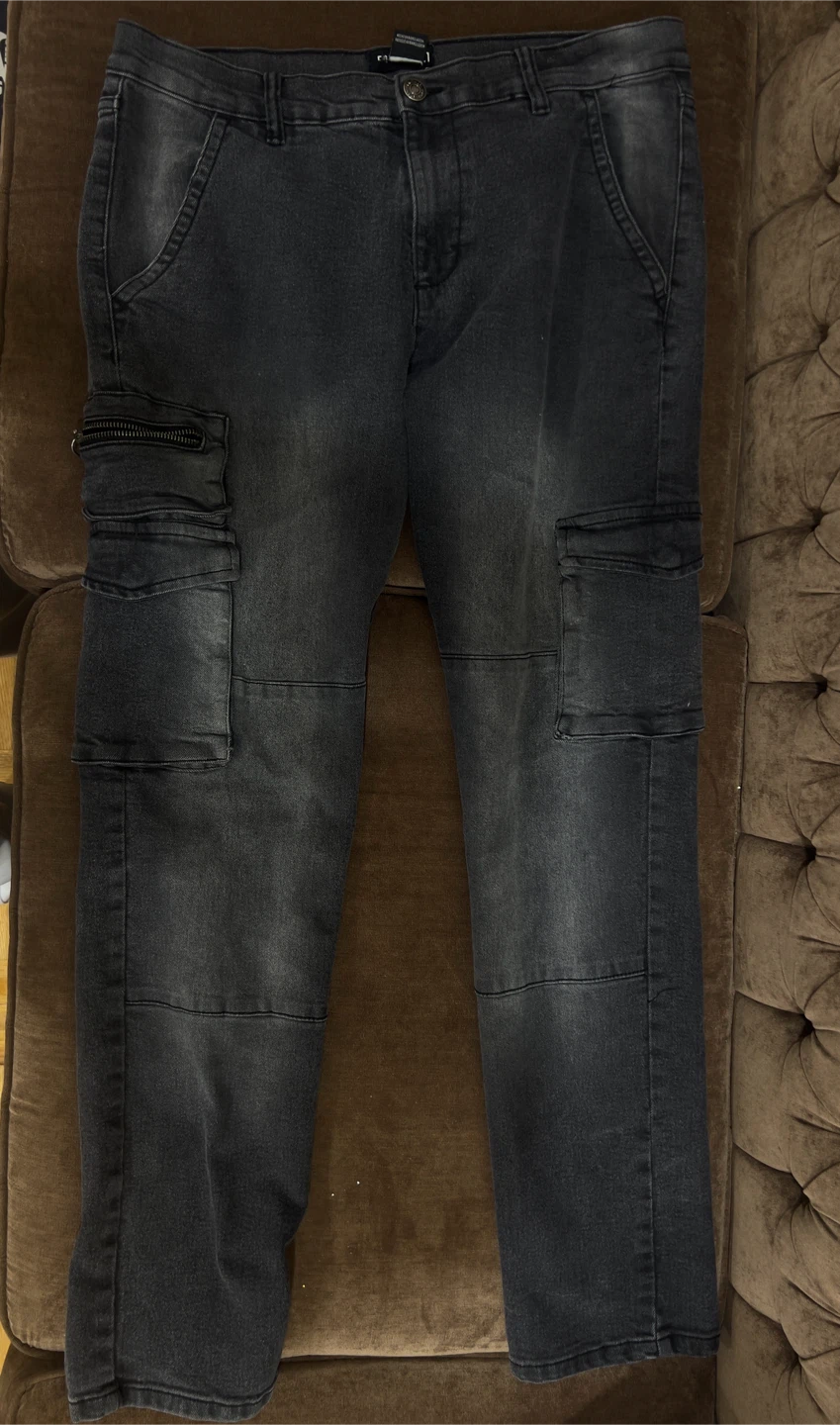 Forever 21 Stacked Skinny Cargo Jeans Size 32