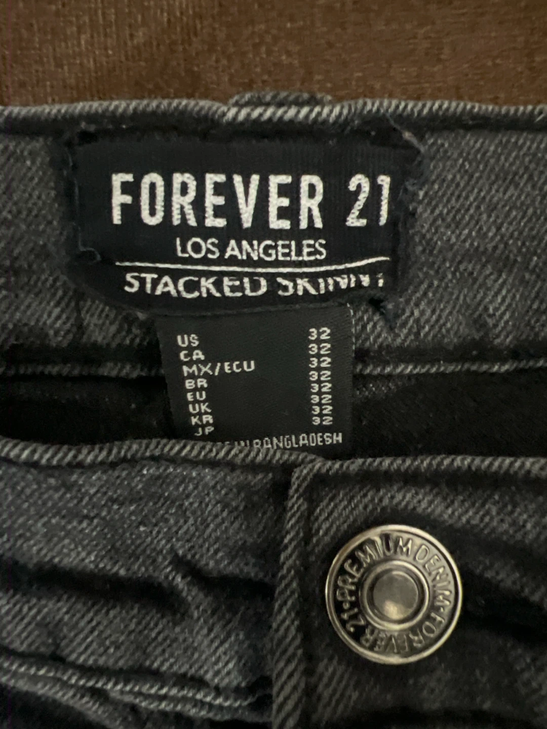 Forever 21 Stacked Skinny Cargo Jeans Size 32 - photo 3