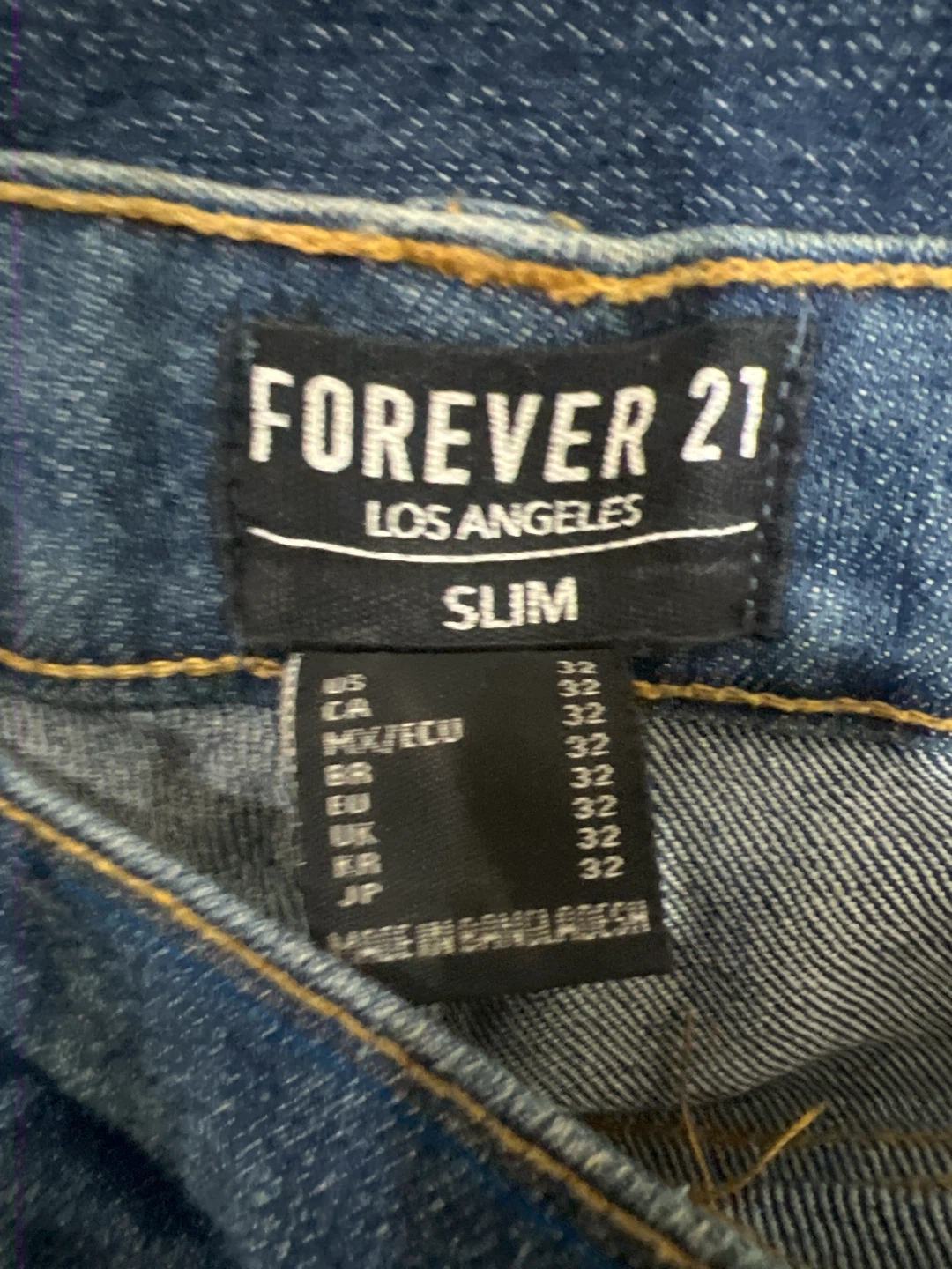 Forever 21 Slim Cargo Jeans Size 32 - photo 3