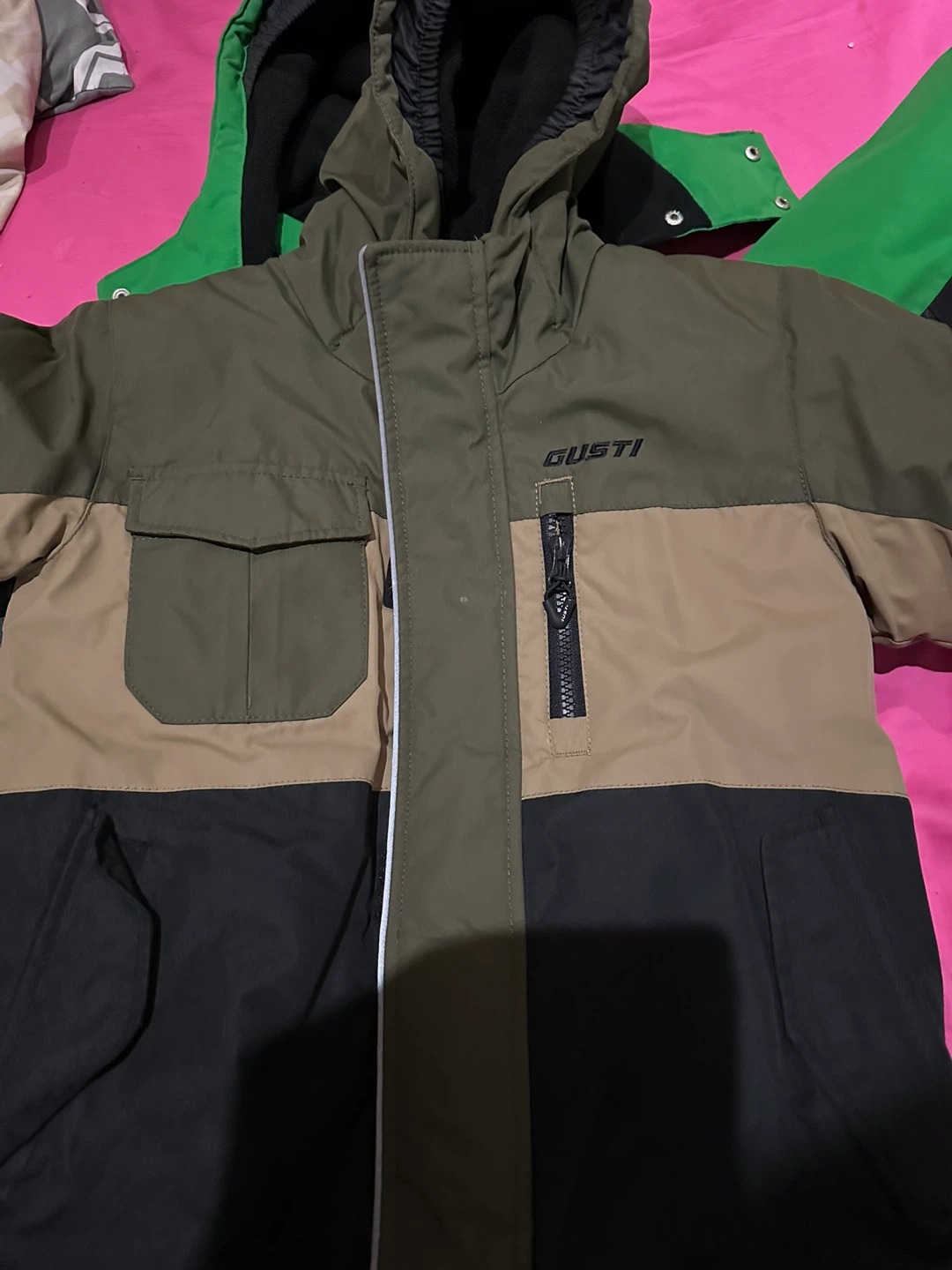 Gusti Winter Jacket - Olive Green, Beige, Black size 6