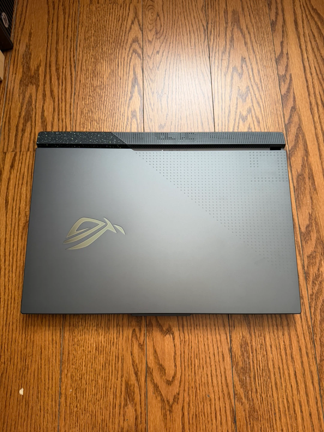 ASUS Gaming Laptop RTX 4060 8GB VRAM Like New 16GB RAM 1TB SSD - photo 3