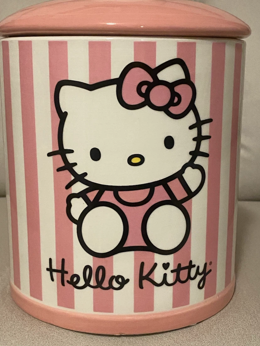 NEW! Sanrio “Hello Kitty”  Ceramic Canister! - photo 2