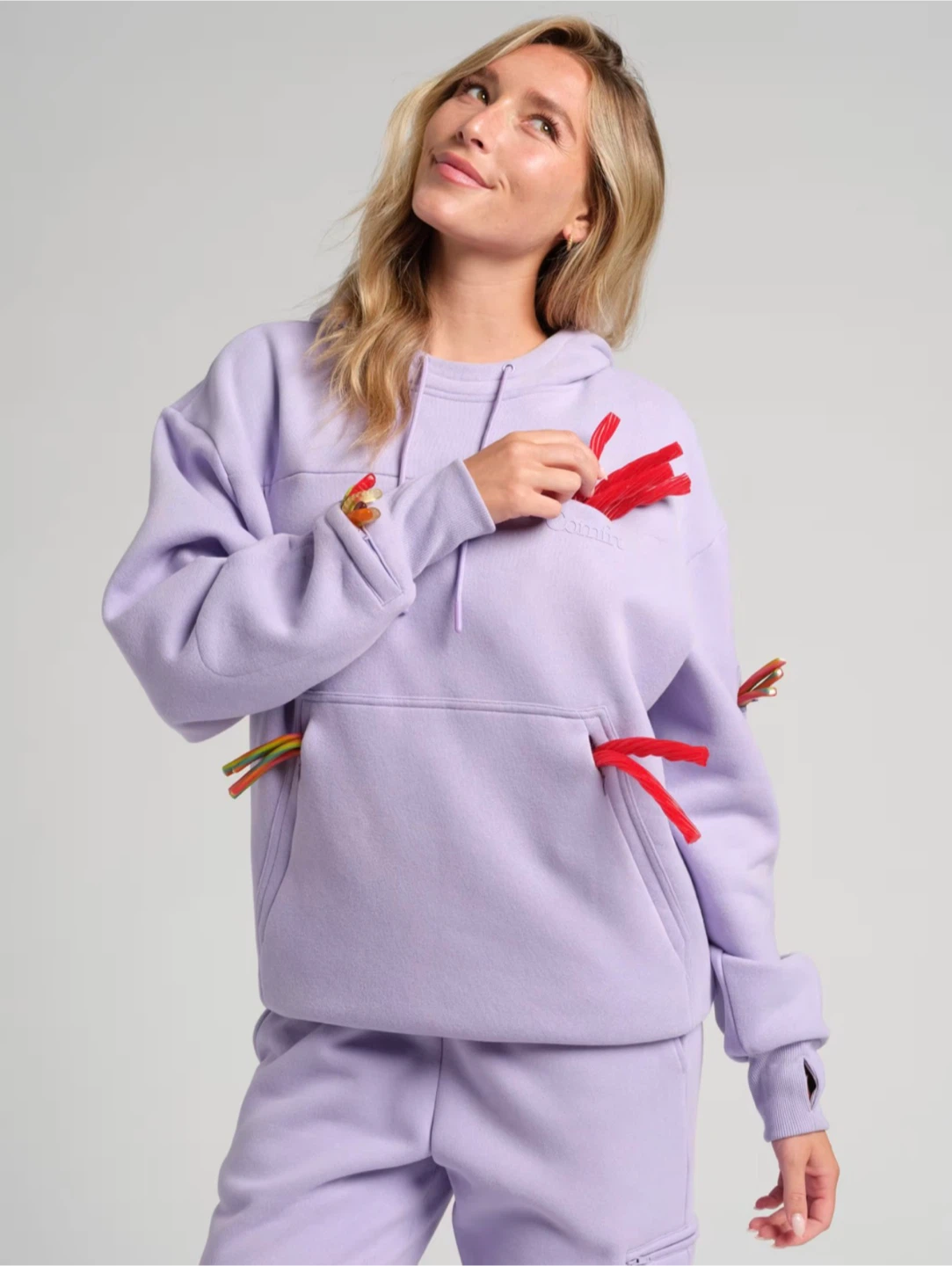 Comfrt Snak Hoodie (lavender, medium)