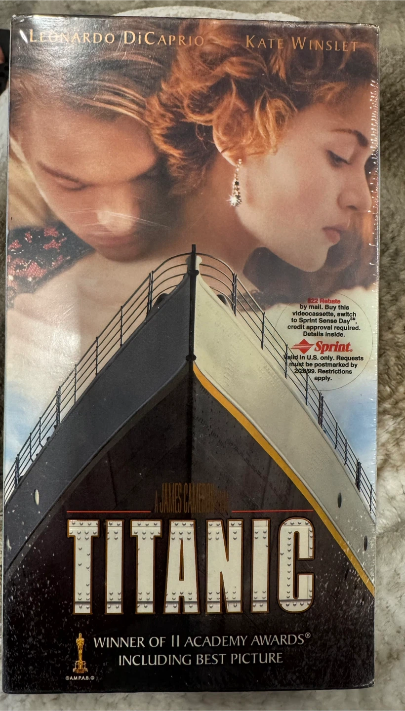 Titanic VHS Tape