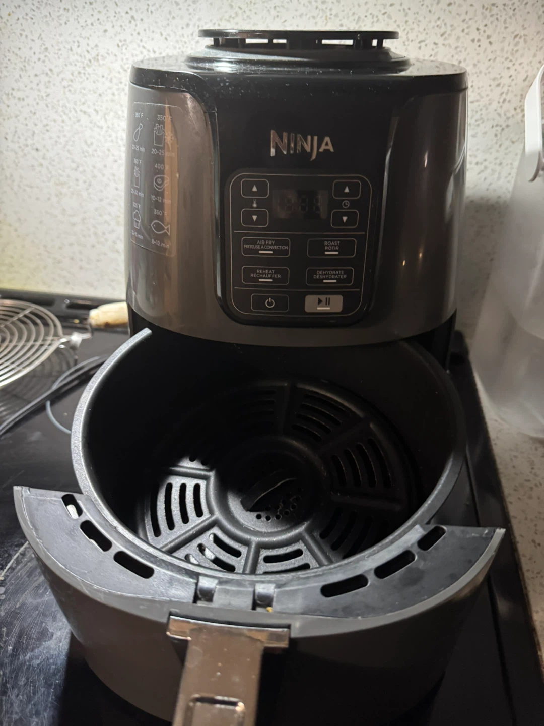 Ninja Air Fryer - photo 2