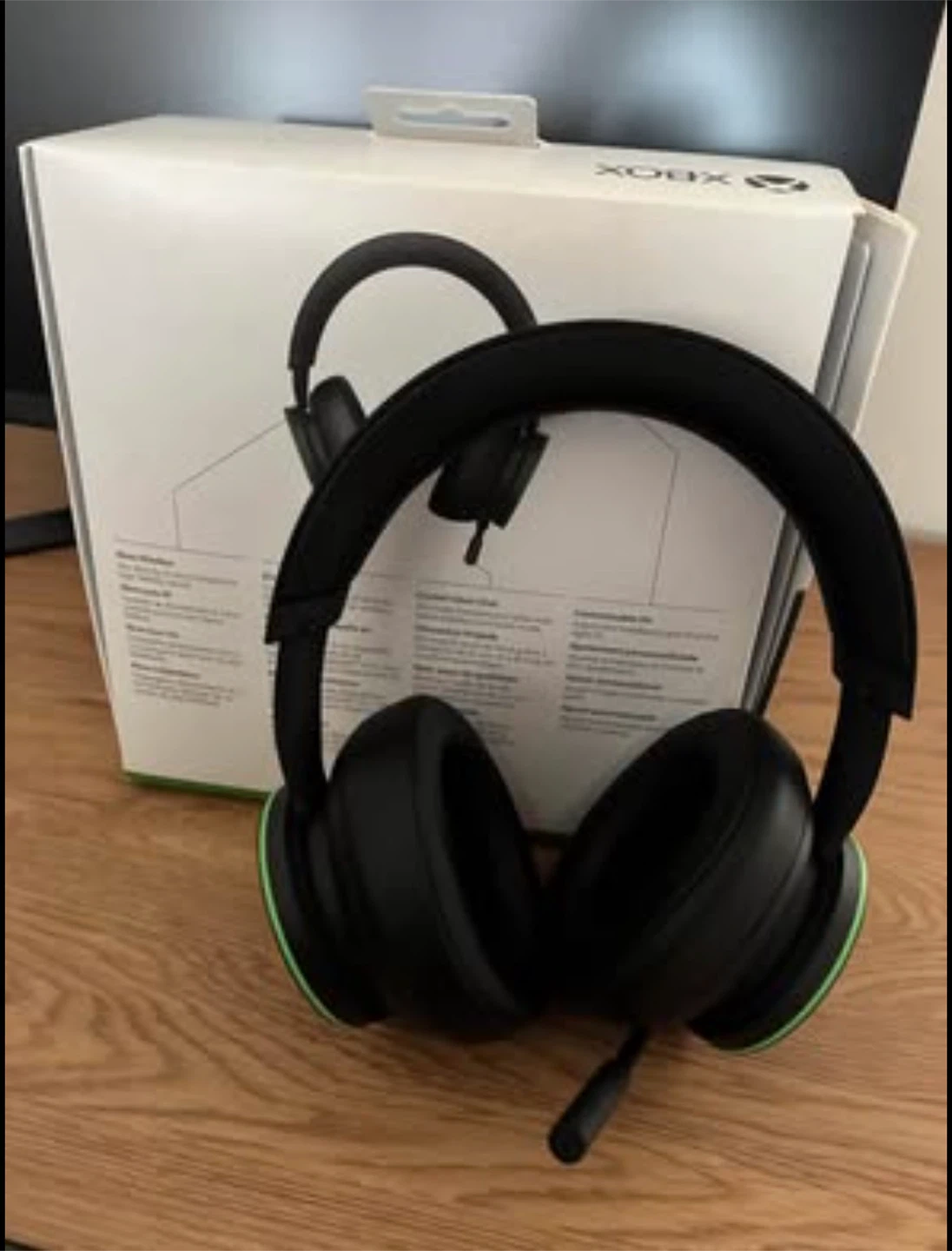Xbox series X robot white digital 1T + headset - photo 3