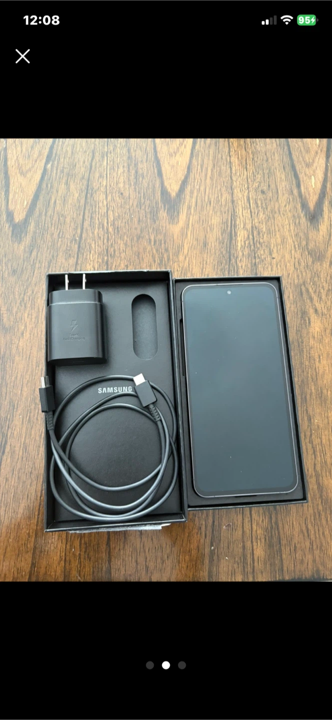Samsung S24 FE Galaxy Smartphone with Charger and Cable