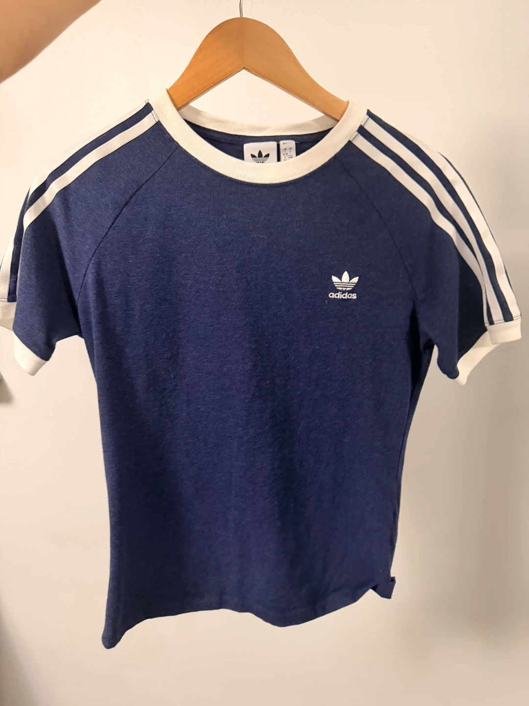 Adidas Originals navy T-Shirt