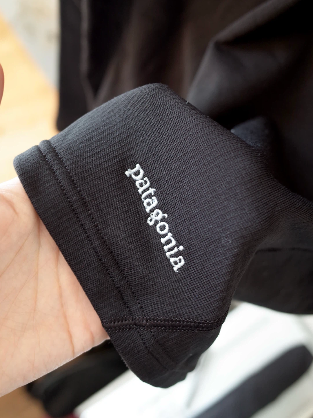 Patagonia patagonia capilene midweight zip neck 125$ (M) - photo 3