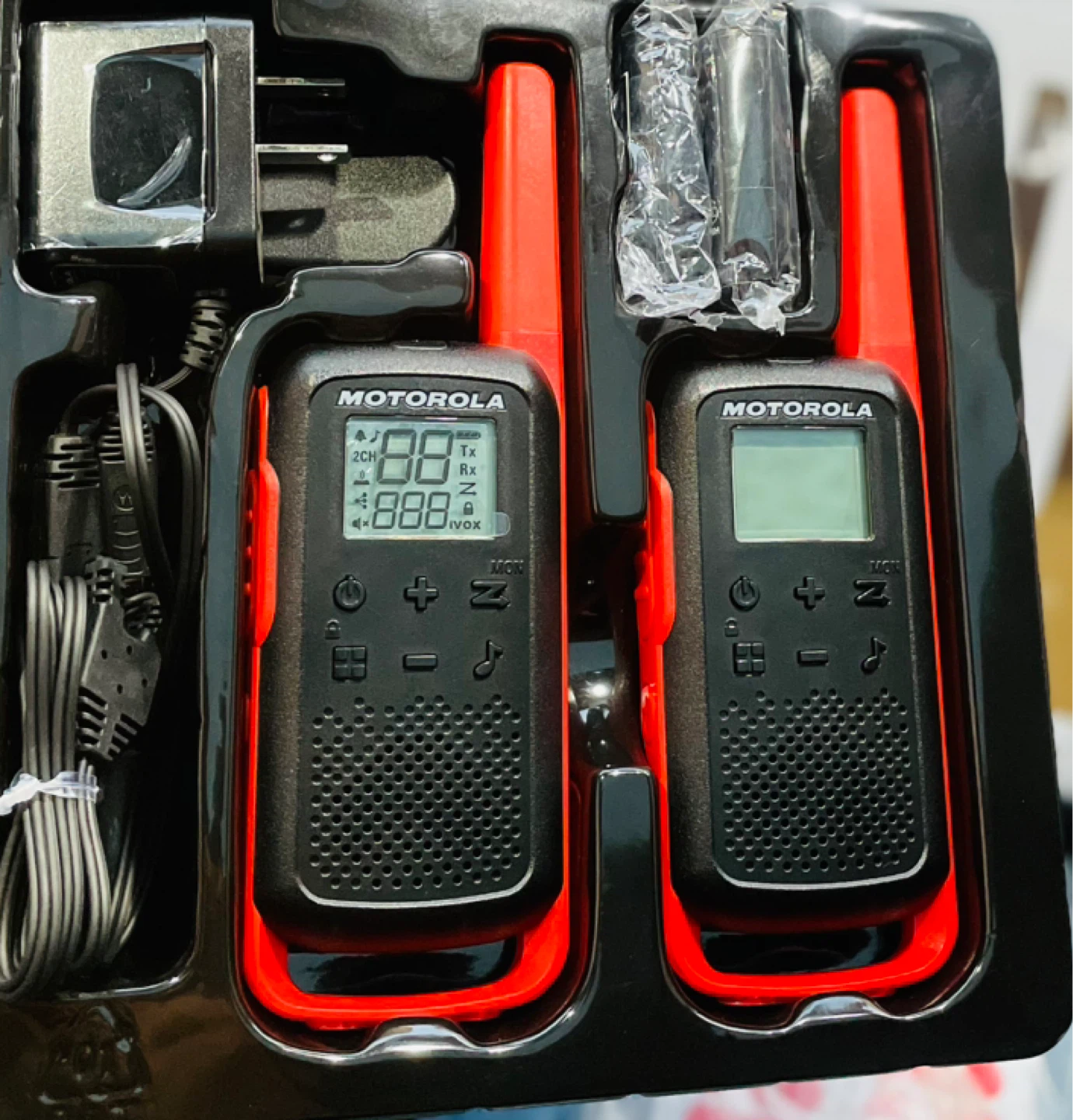 Motorola Talkabout T210 Two-Way Radios - photo 2