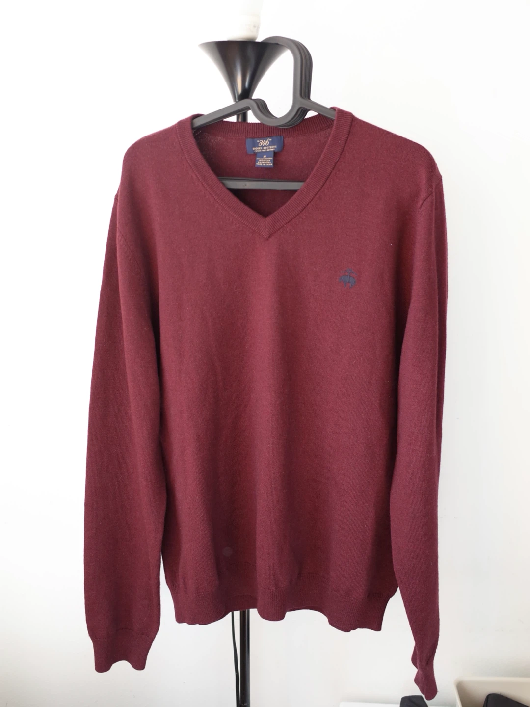 Brooks Brothers Merino Wool V-Neck Sweater 168$ (M)