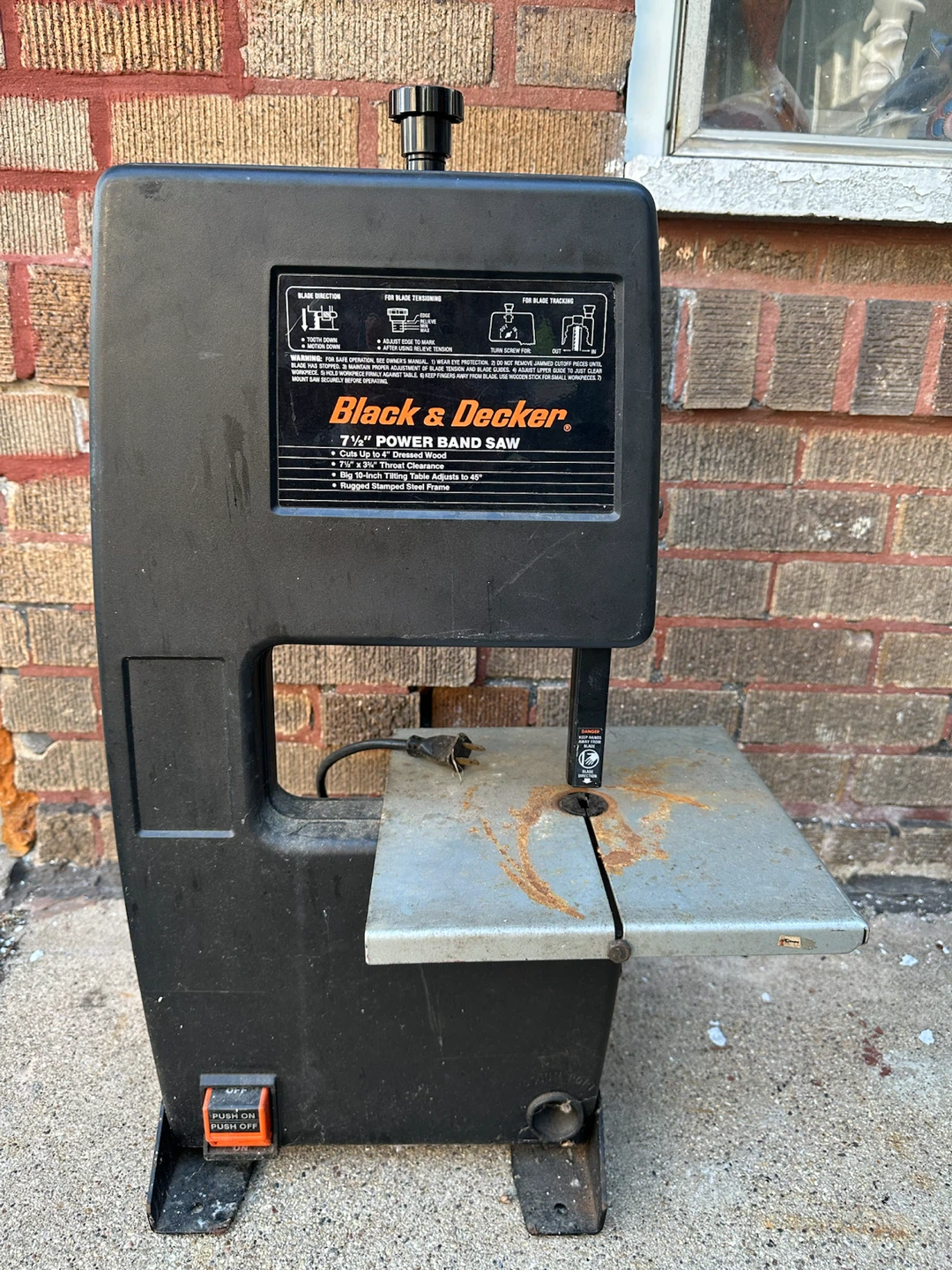 Black & Decker 7 1/2-Inch Power Band Saw