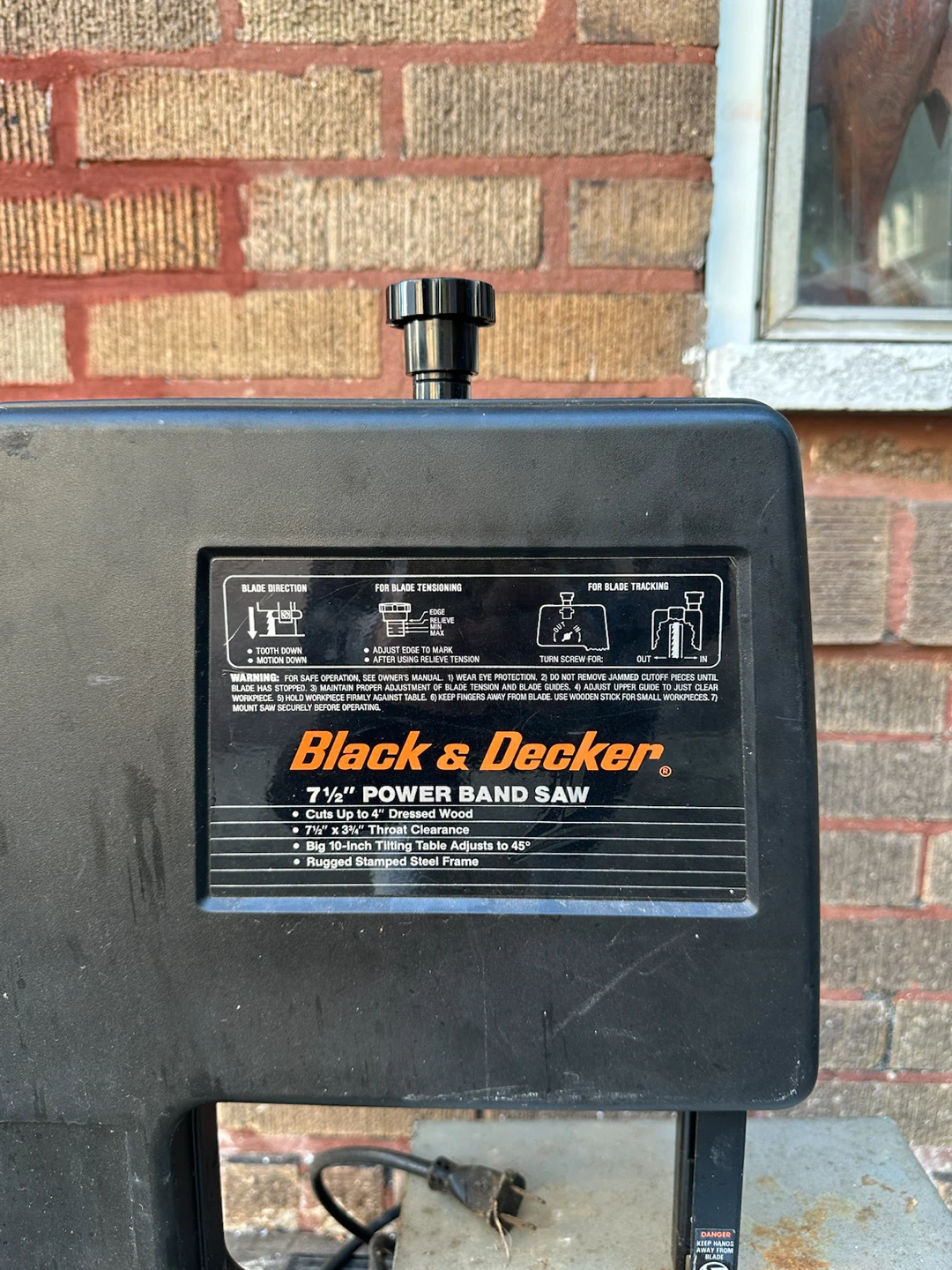 Black & Decker 7 1/2-Inch Power Band Saw - photo 3