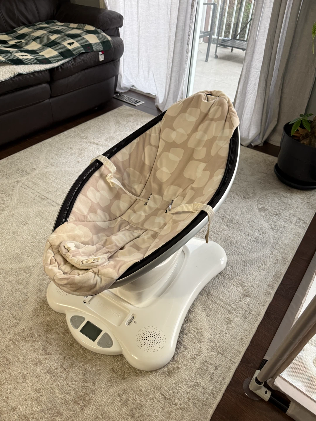 4moms mamaRoo Baby Swing - photo 2