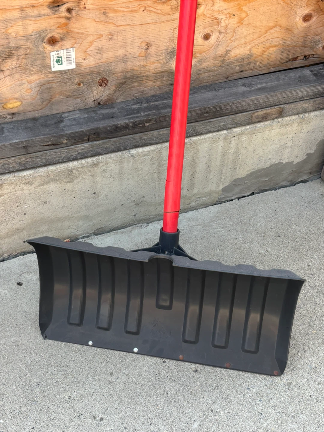 Suncast Snow Shovel - photo 2