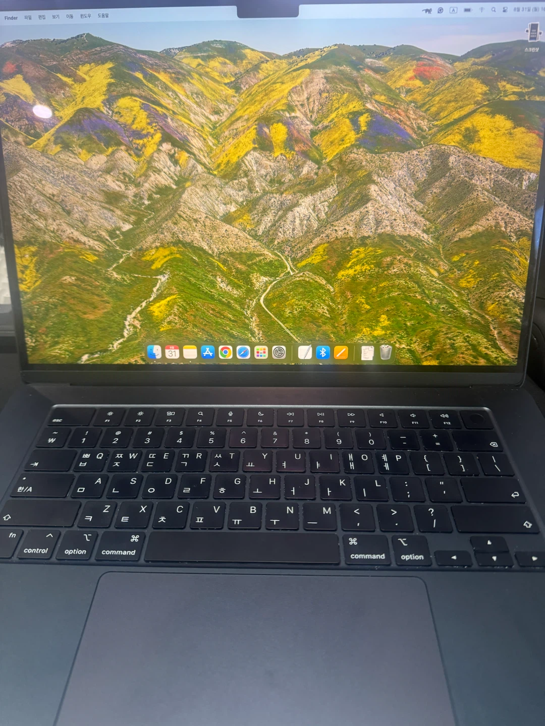MacBook Air 15-inch M2 24GB RAM / 1 TB storage