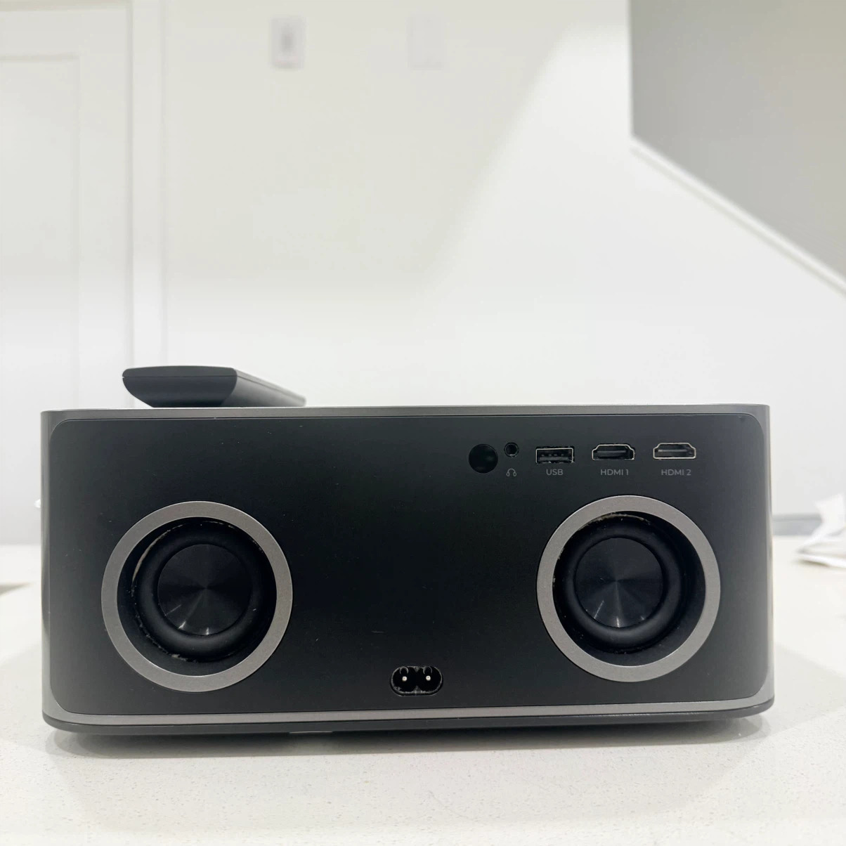 TOPTRO Full HD 1080p Projector (1200 ANSI, Netflix built-in) - photo 4