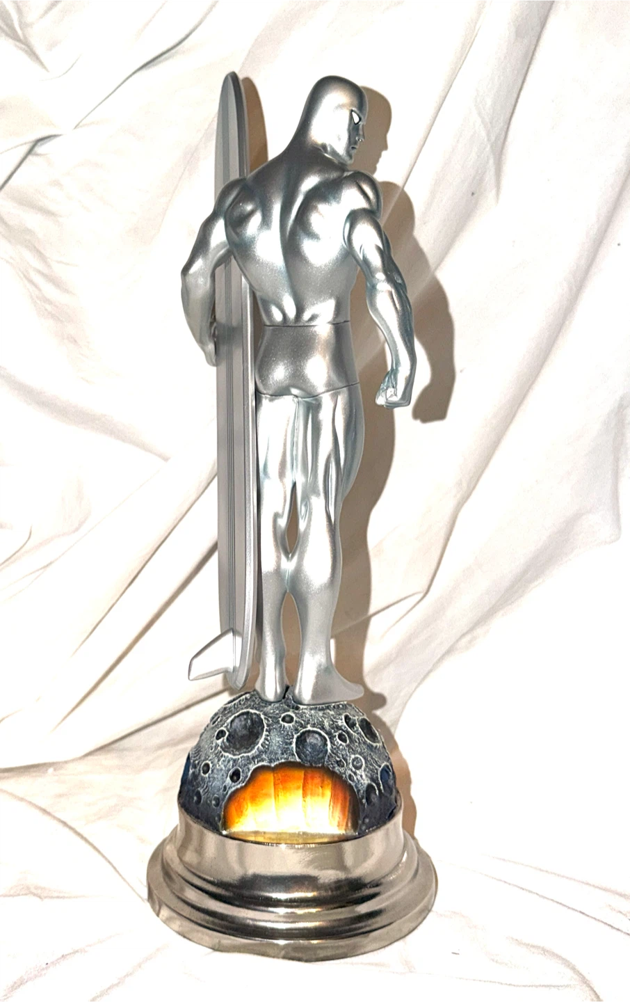 Bowen Designs Silver Surfer Painted Statue - photo 4