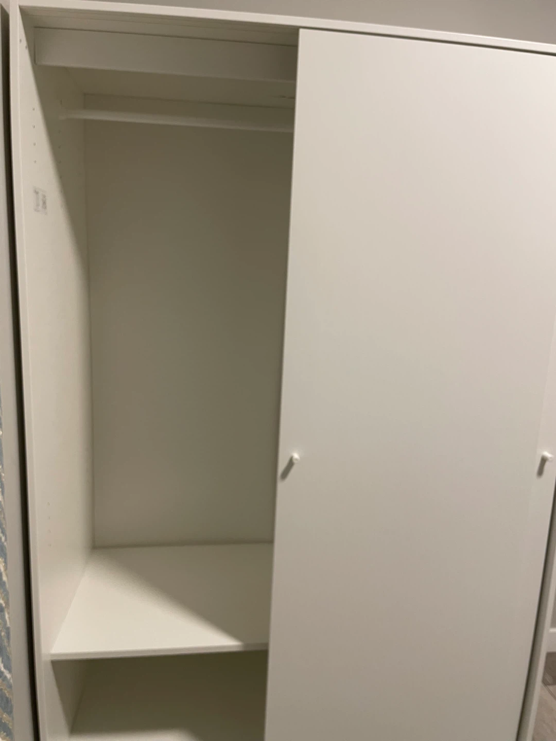 Ikea Wardrobe (white) - photo 4
